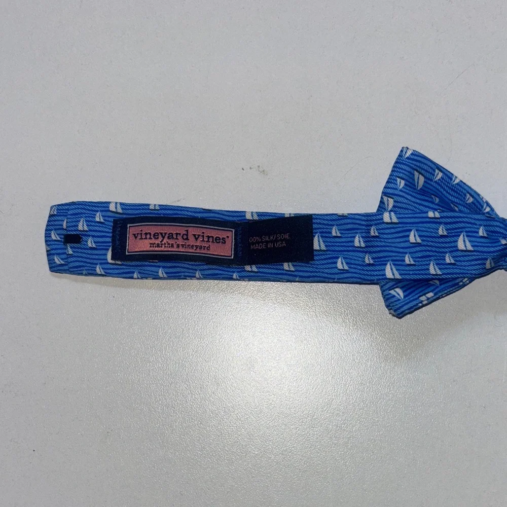 Vineyard Vines Blue Bow Tie with Sailboat Pattern